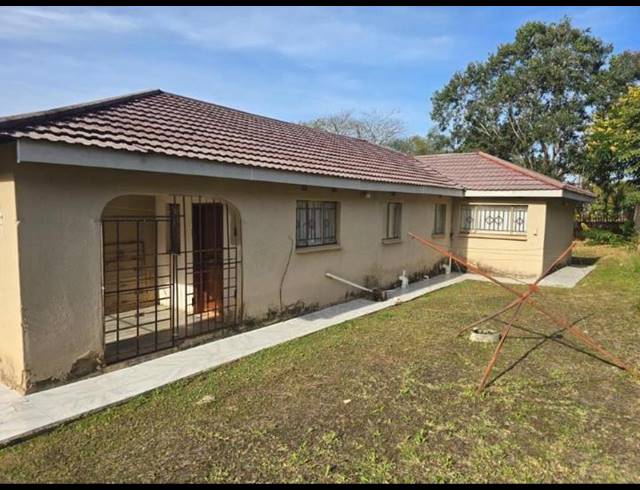 3 BEDROOM HOUSE FOR SALE IN HAZYVIEW